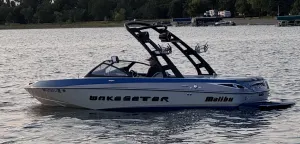 2015-malibu-wakesetter-vtx-142143-image1.webp