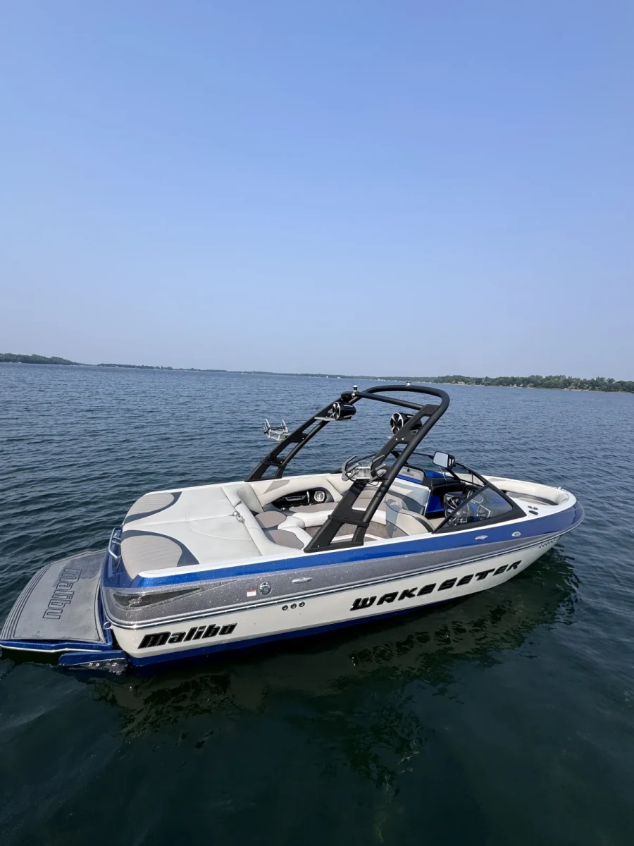 2015-malibu-wakesetter-vtx-142143-image25.webp