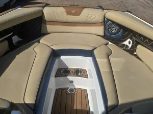 2020-nautique-gs24-142157-image2.webp