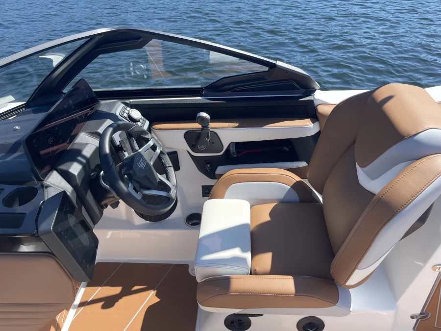 2025-malibu-wakesetter-25-lsv-142181-image13