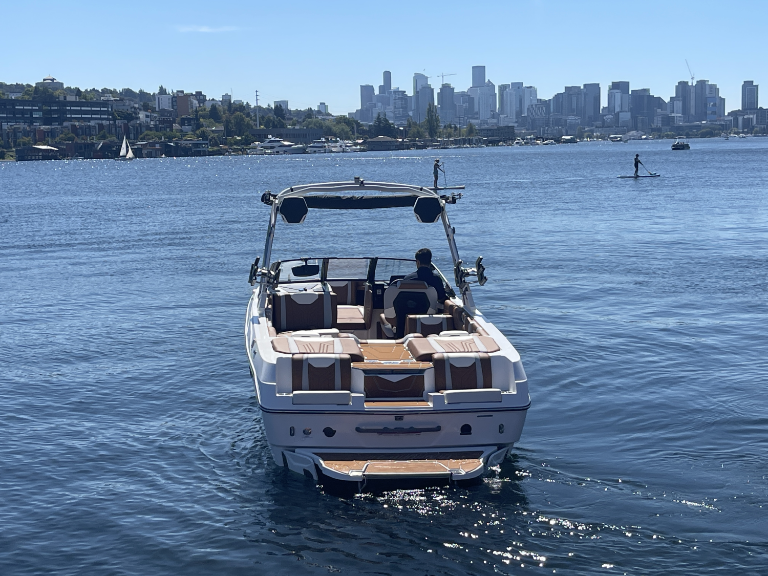 2025 Malibu 25 LSV