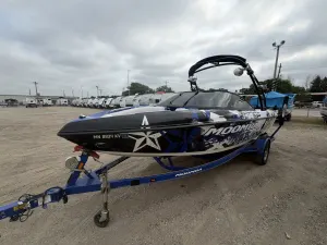 2012-moomba-outback-v-142187-image8