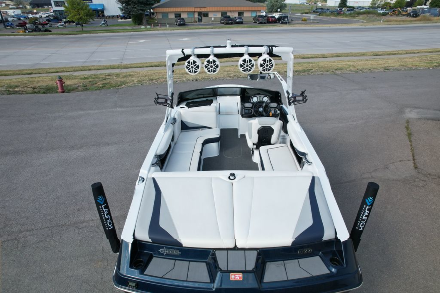 2019 Axis Wake Research T22