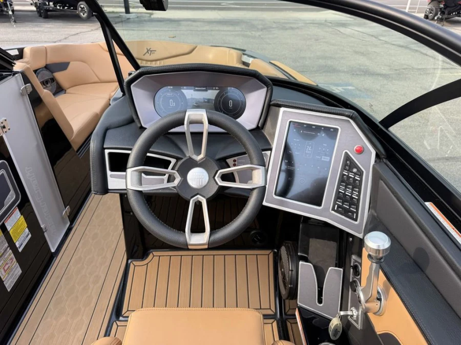 2023-mastercraft-xt24-142190-image12