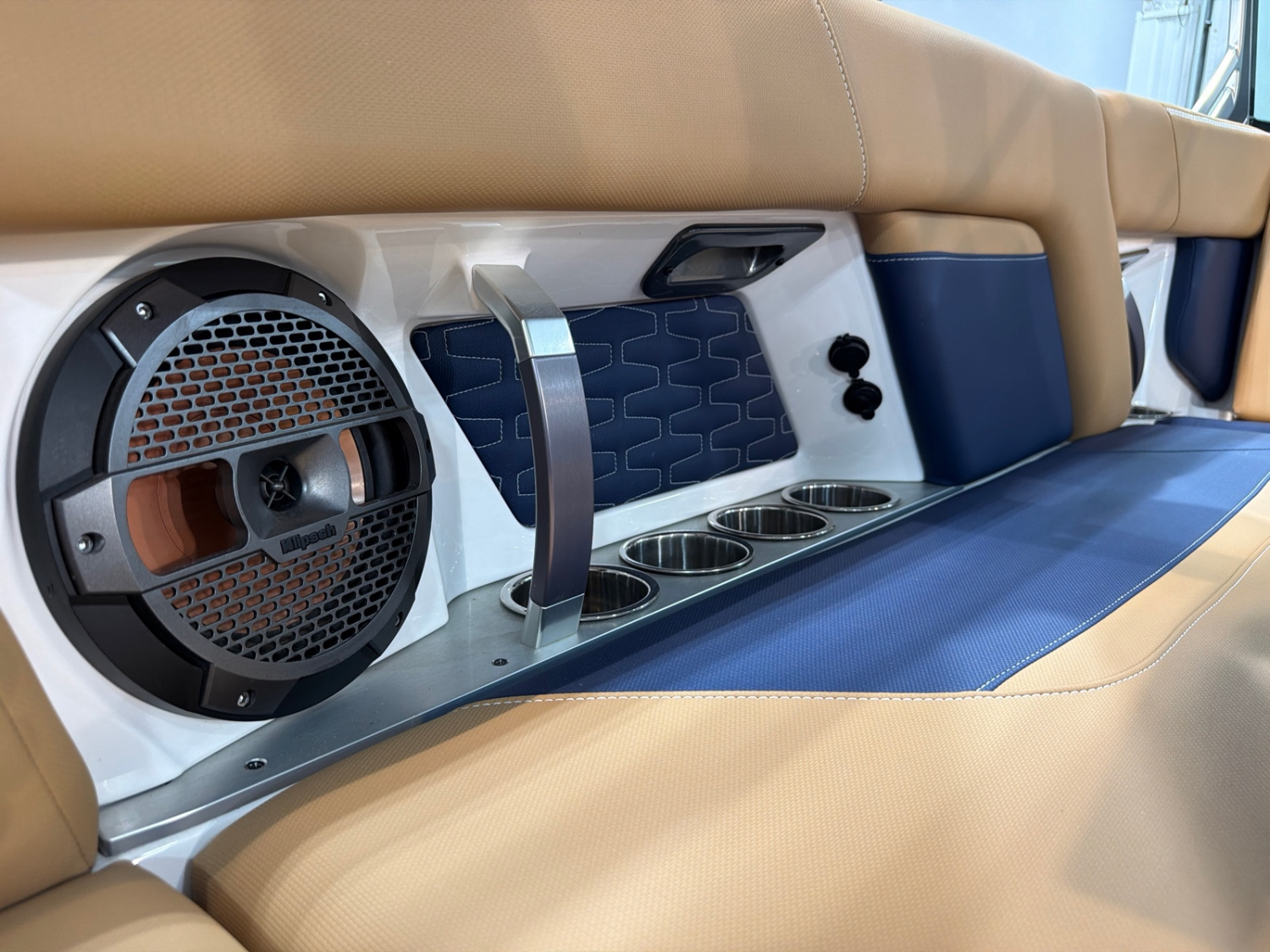 2021 MasterCraft X22