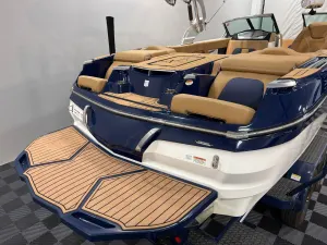 2021-mastercraft-x22-142192-image6