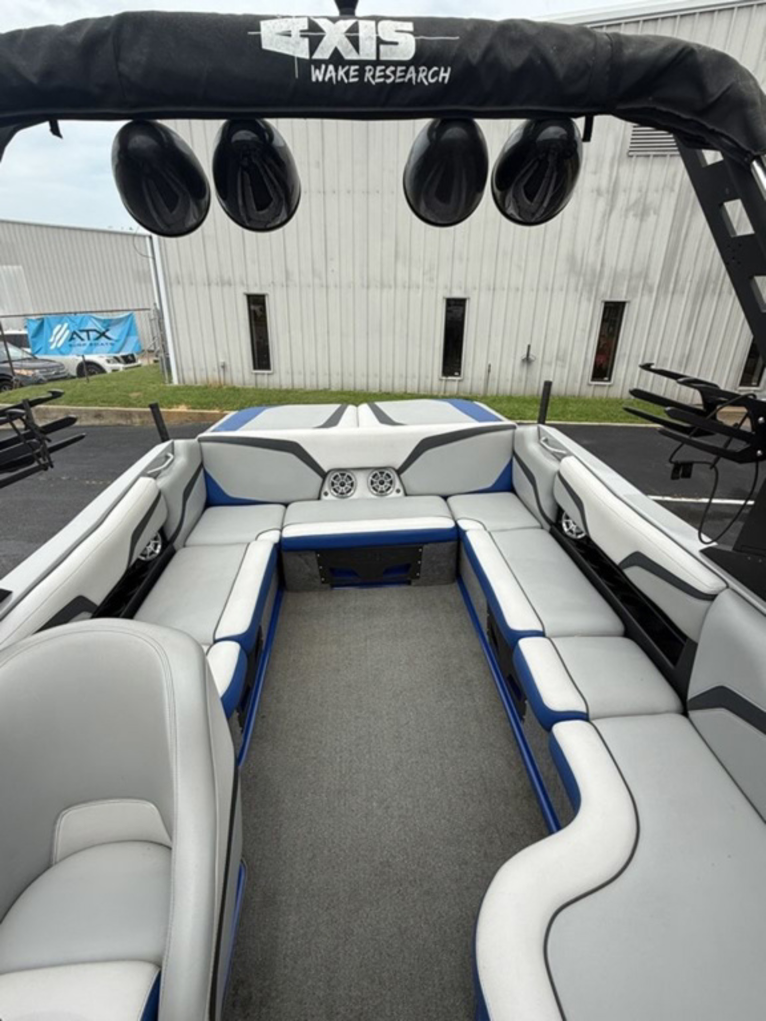 2017 Axis Wake Research T23