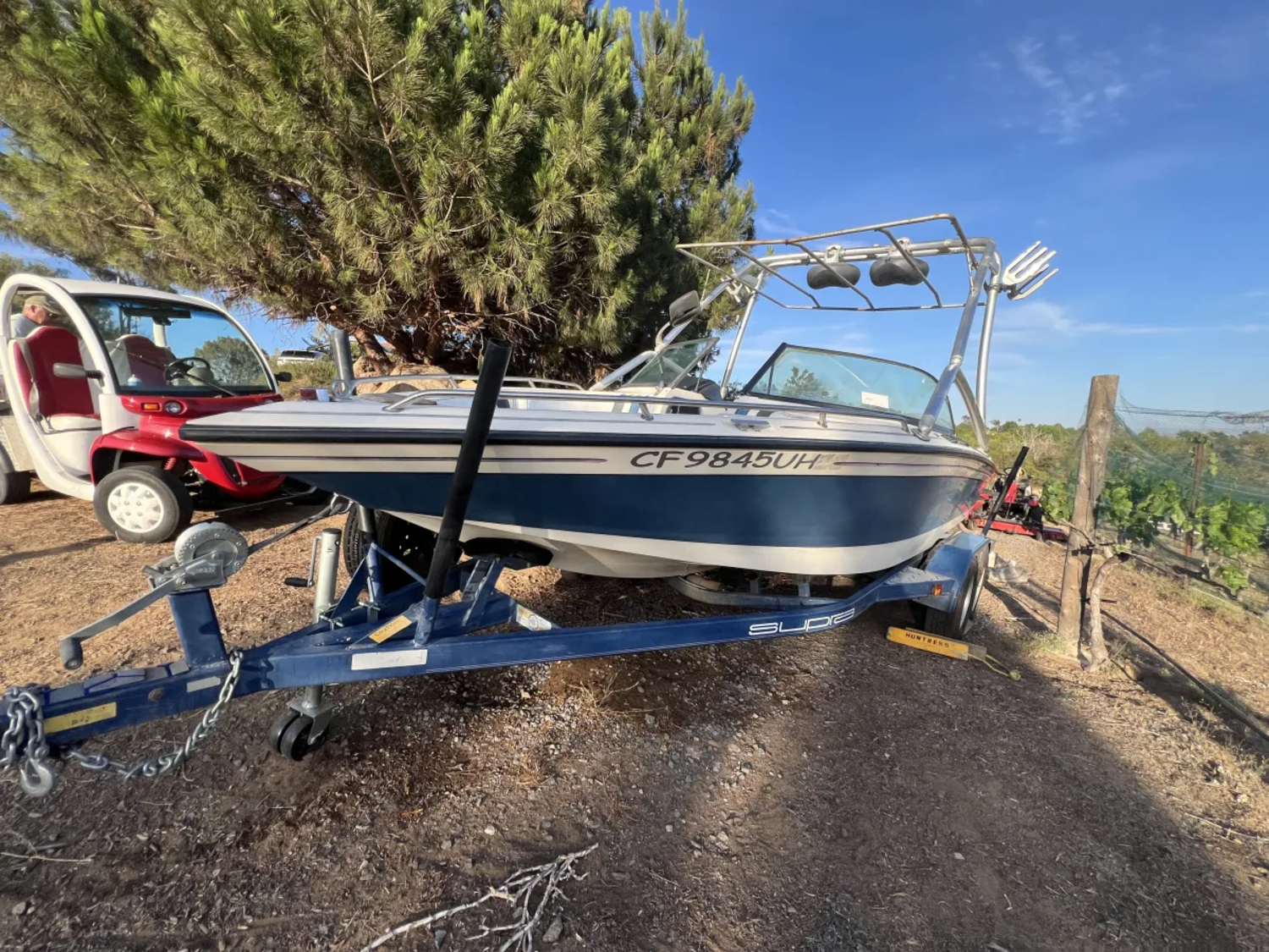 1992 Supra Sunsport Open Bow Ski Wake Boat with Solid Floor. Tower and 24ft Trailer 