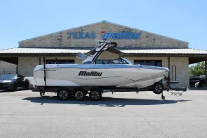 2026-malibu-wakesetter-25-lsv-138008-image0.webp