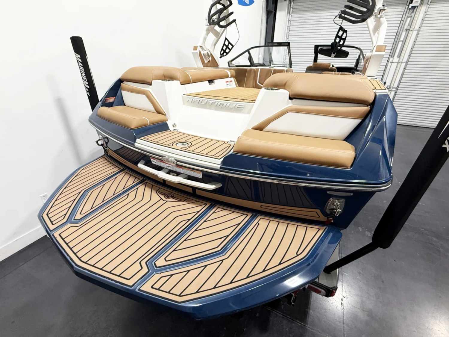 2020 Nautique G21