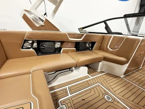 2020-nautique-g21-142309-image7.webp