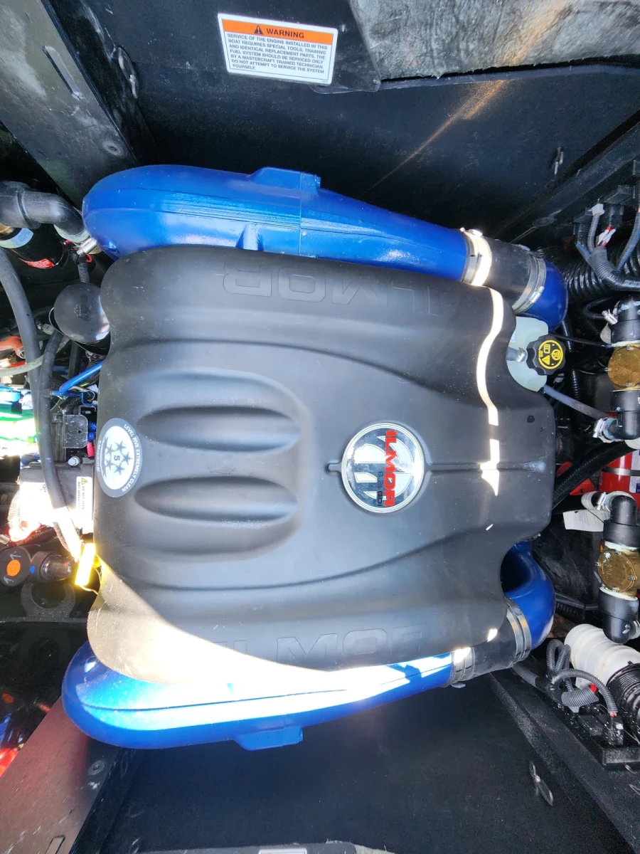 2022-mastercraft-x-star-142318-image4.webp