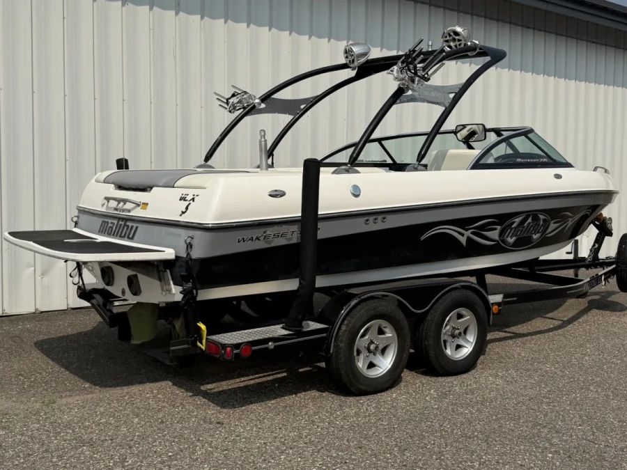 2003-malibu-wakesetter-vlx-142320-image3.webp