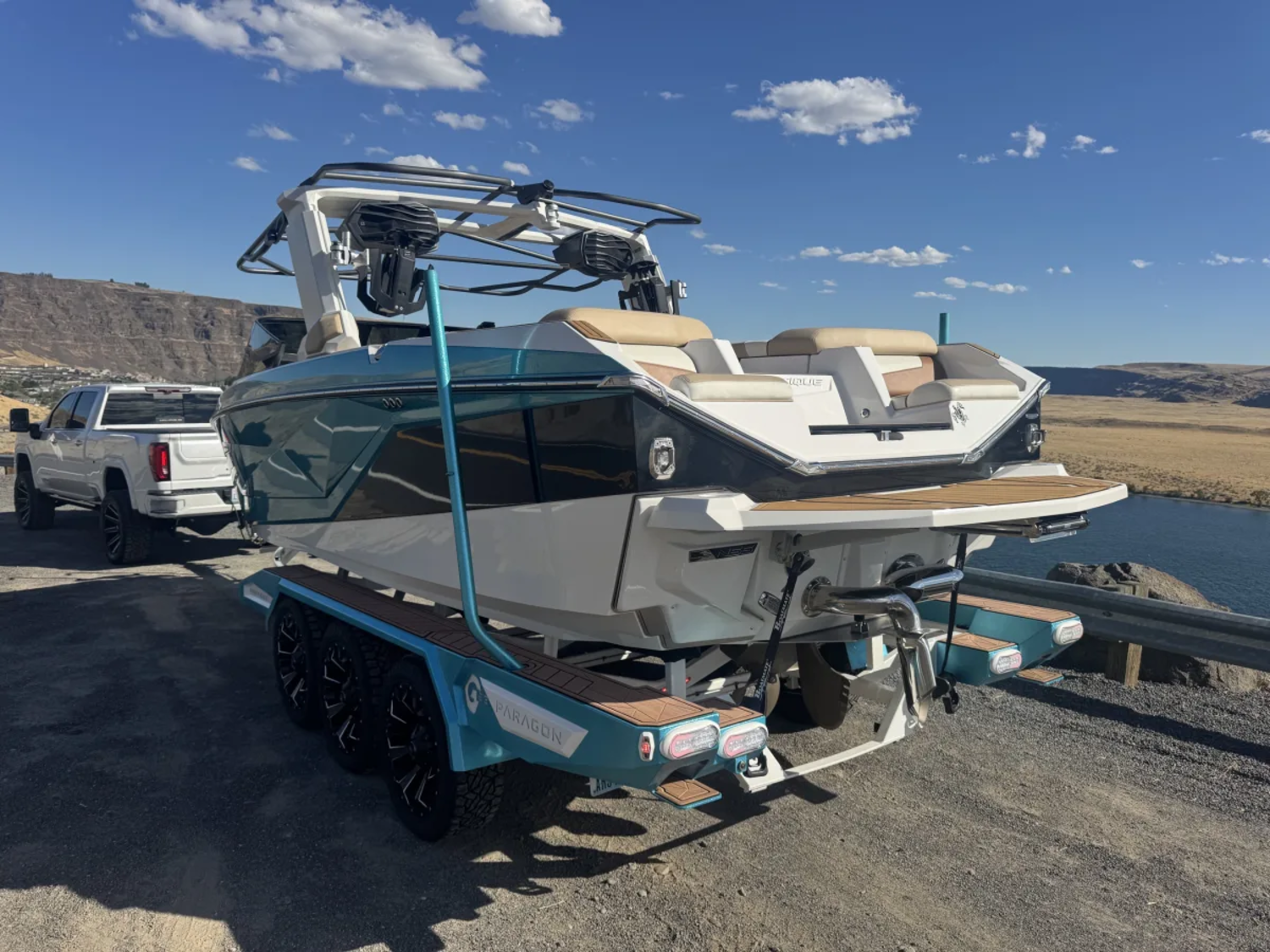 2022 - Nautique - Super Air Nautique G23 with GT trailer