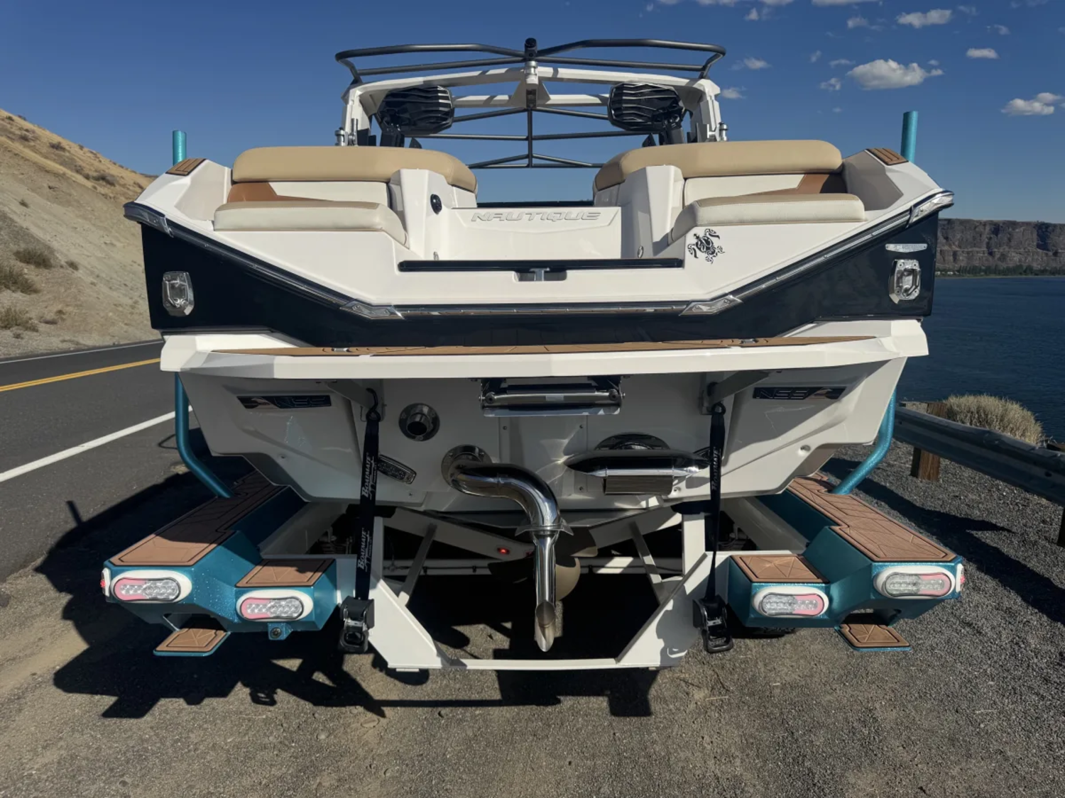 2022 - Nautique - Super Air Nautique G23 with GT trailer