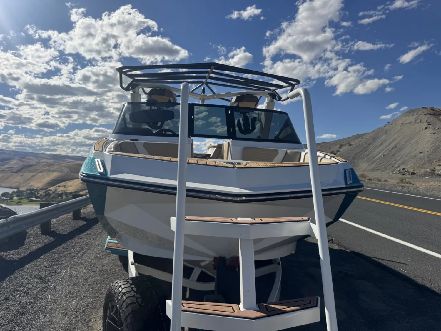 2022 - Nautique - Super Air Nautique G23 with GT trailer