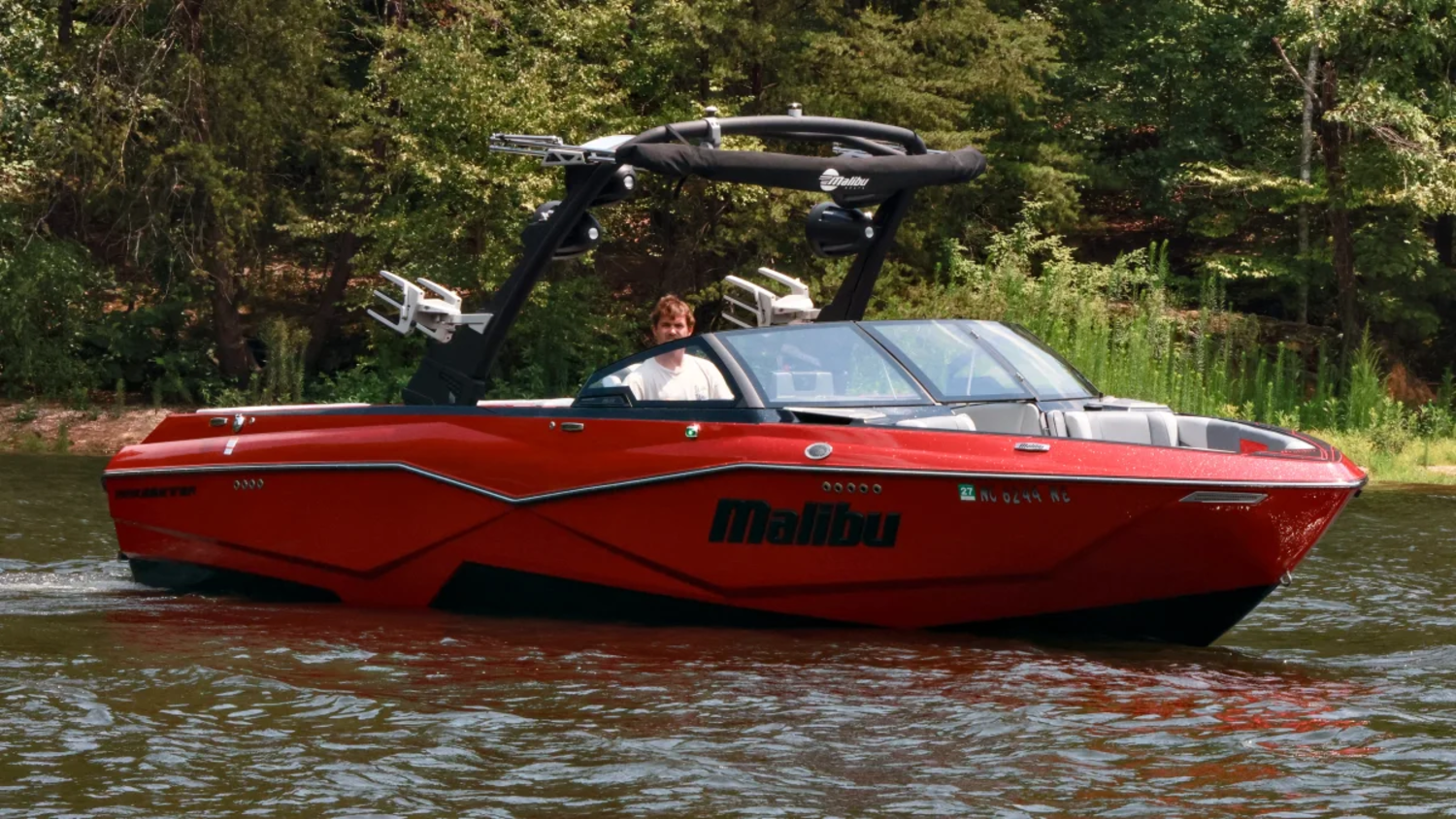 CLEAN 2023 Malibu Wakesetter 25LSV