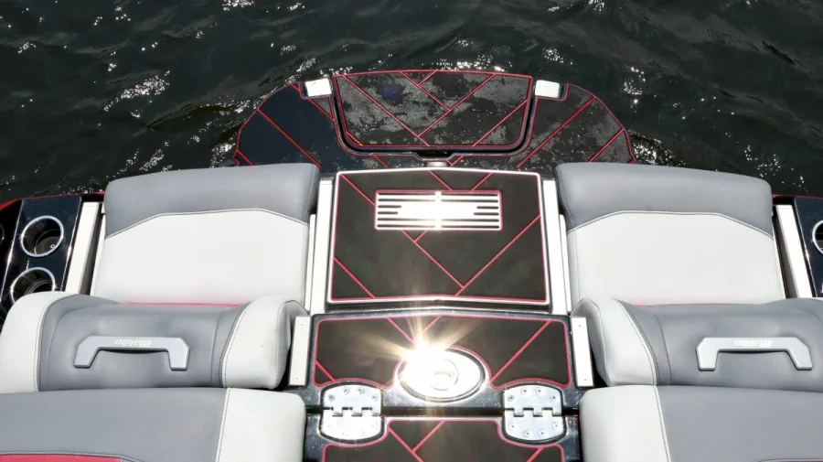 2023-malibu-wakesetter-25-lsv-142329-image4.webp