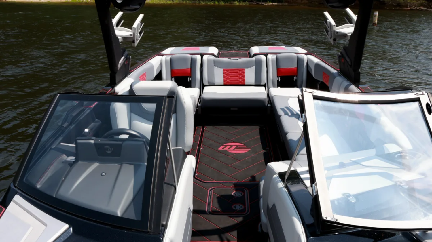 CLEAN 2023 Malibu Wakesetter 25LSV