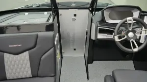 2022-mastercraft-xt24-142330-image13_202802.webp