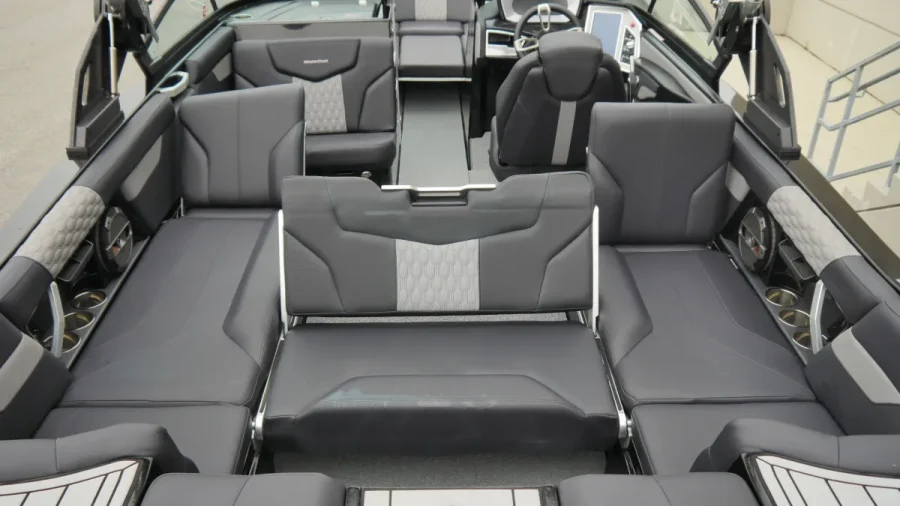 2022-mastercraft-xt24-142330-image17.webp