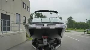 2022-mastercraft-xt24-142330-image6.webp