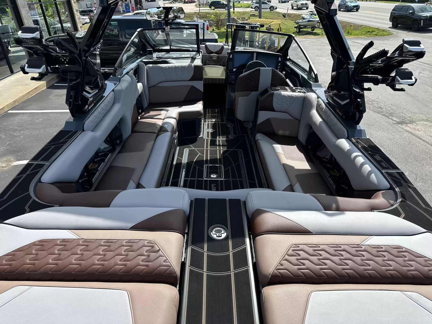2026 Centurion RI245