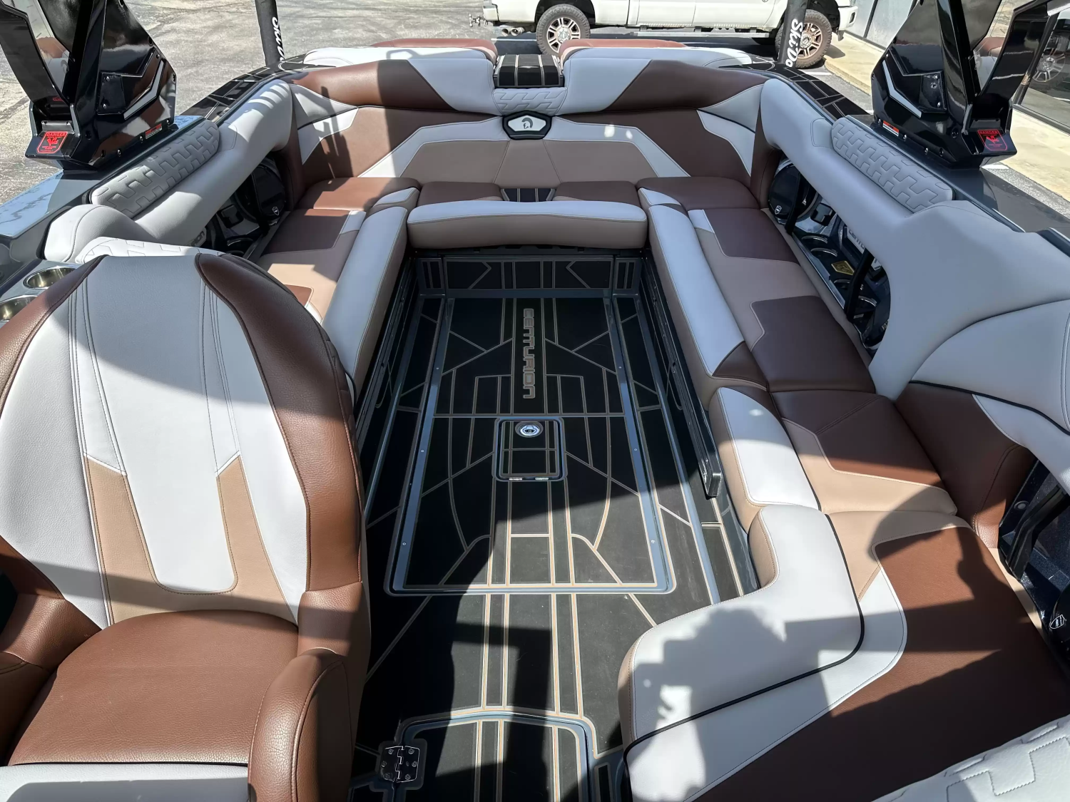 2026 Centurion RI245