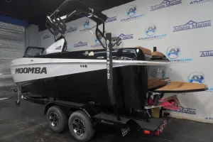 2024-moomba-craz-142344-image3