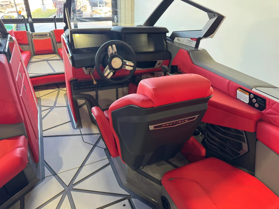 2027-nautique-g25-paragon-142349-image26
