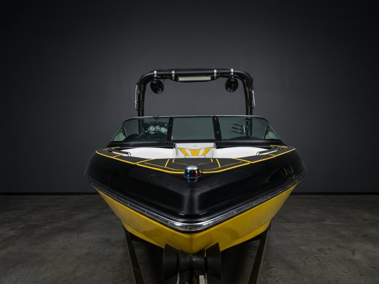 2018 Sanger Boats SV237