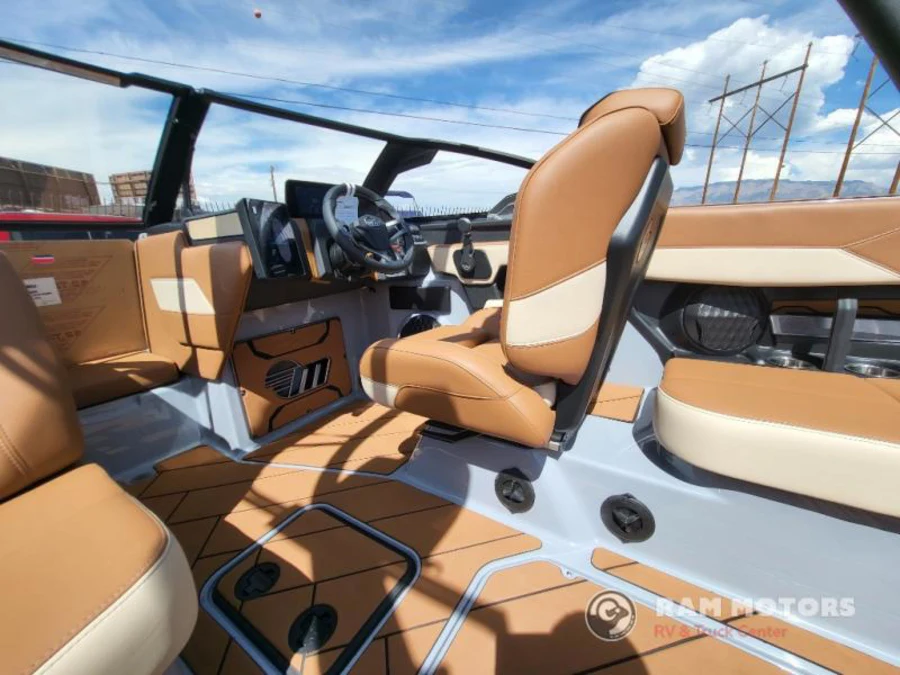 2027-malibu-wakesetter-23-lsv-142355-image18