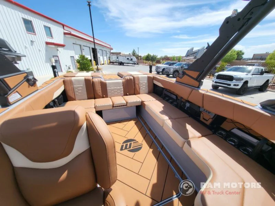 2027-malibu-wakesetter-23-lsv-142355-image6