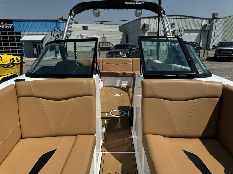 2021-mastercraft-nxt24-142356-image12
