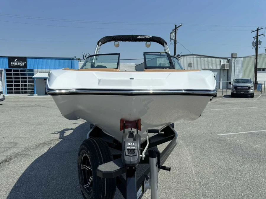 2021-mastercraft-nxt24-142356-image3