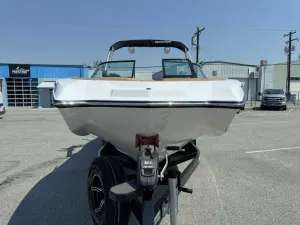 2021-mastercraft-nxt24-142356-image3