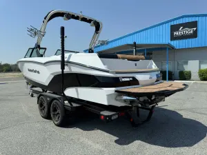 2021-mastercraft-nxt24-142356-image4