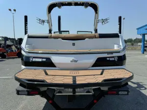2021-mastercraft-nxt24-142356-image5