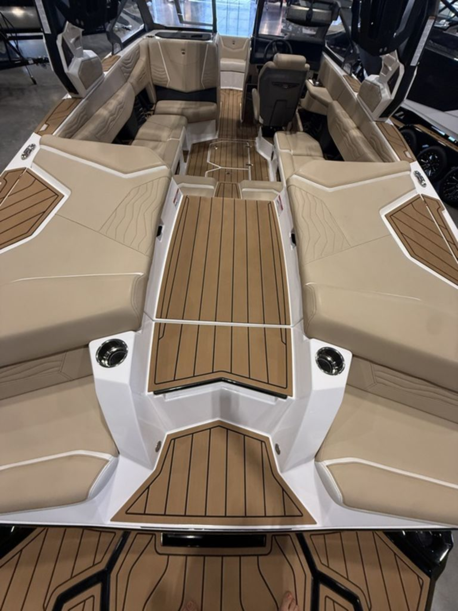 2025 Nautique Super Air Nautique G23