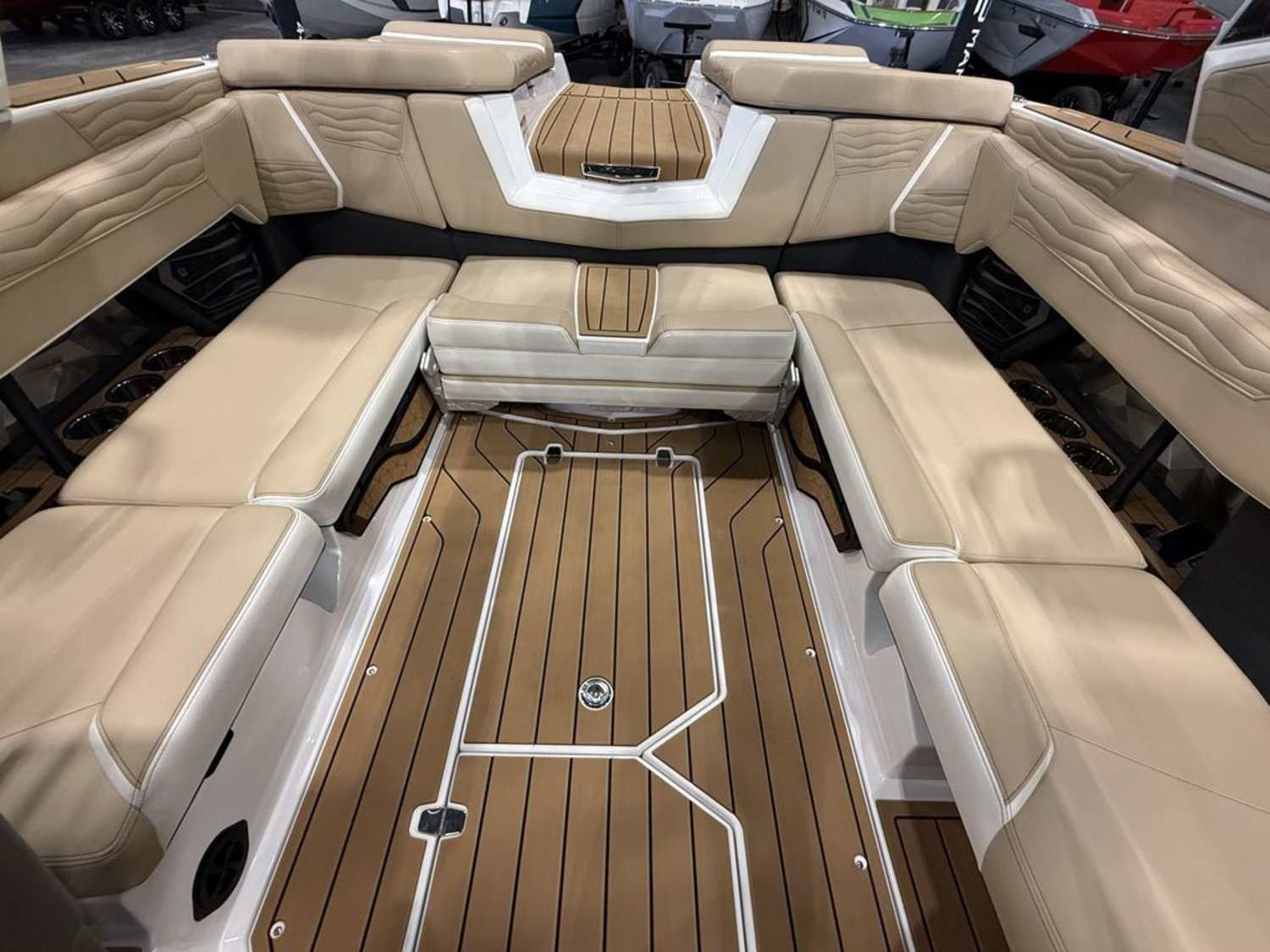2025 Nautique Super Air Nautique G23
