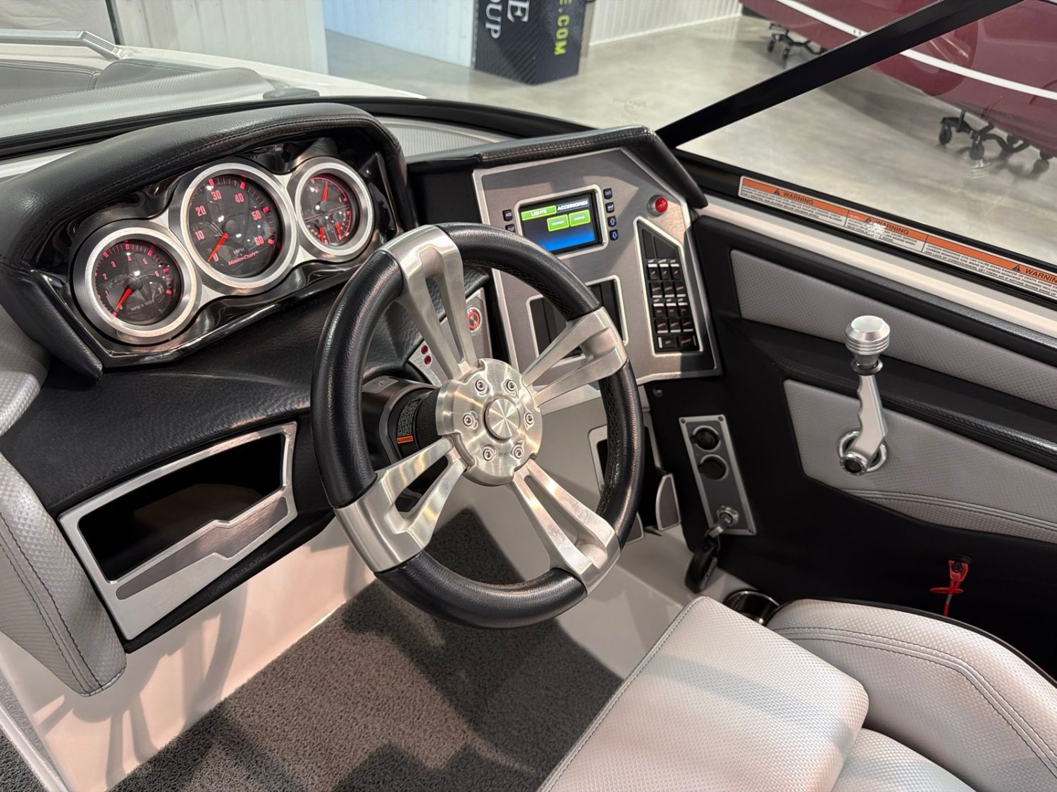 2018 MasterCraft XT22