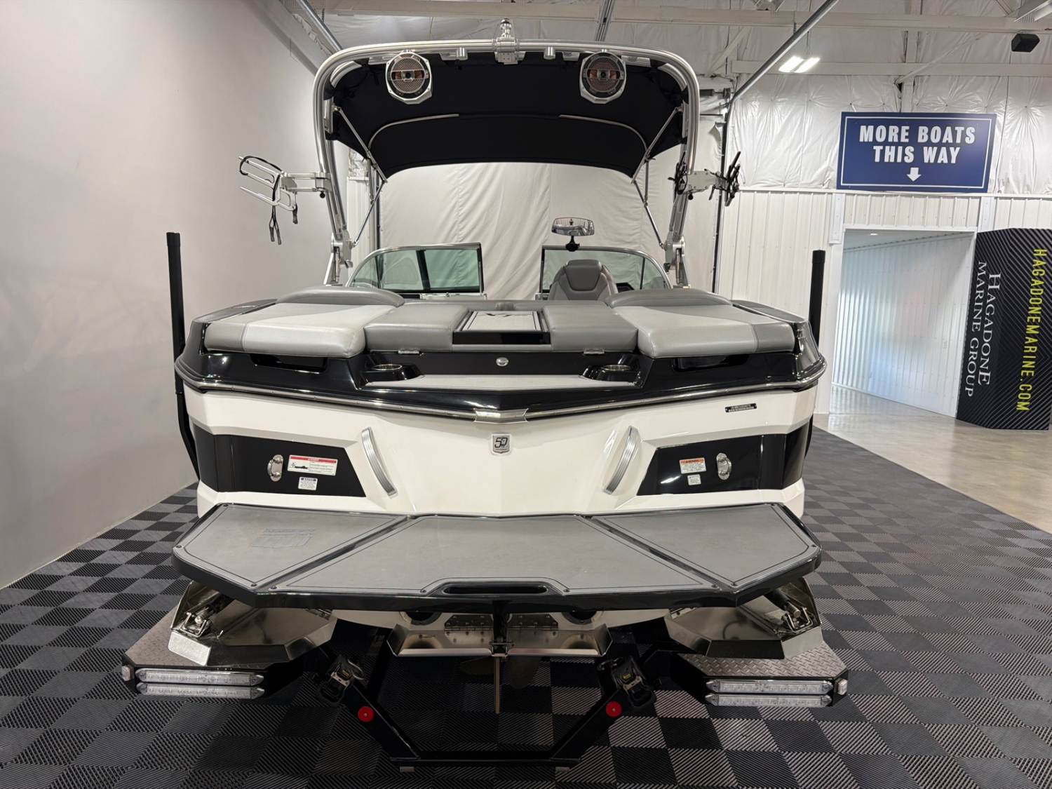 2018 MasterCraft XT22