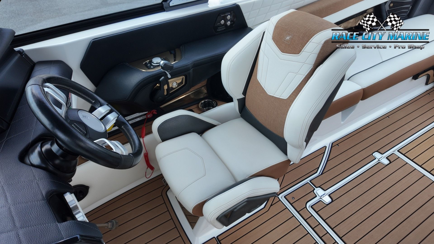2022 Nautique G25