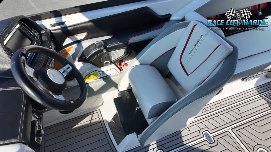 2013-nautique-g23-140942-image23