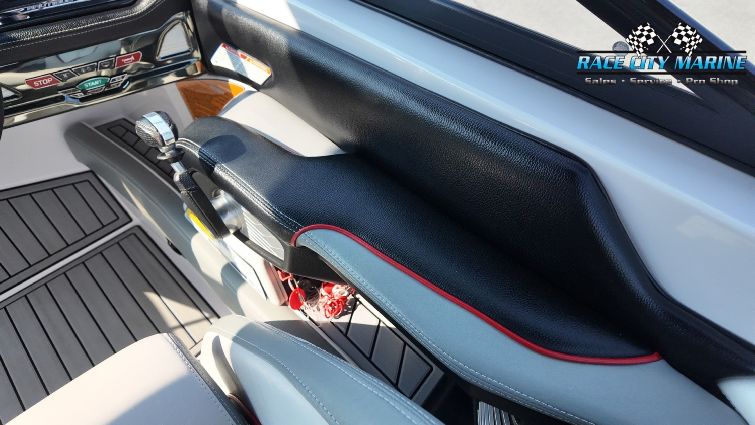 2013 Nautique G23