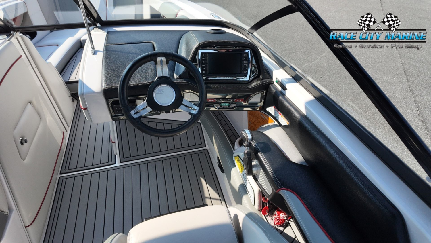 2013 Nautique G23
