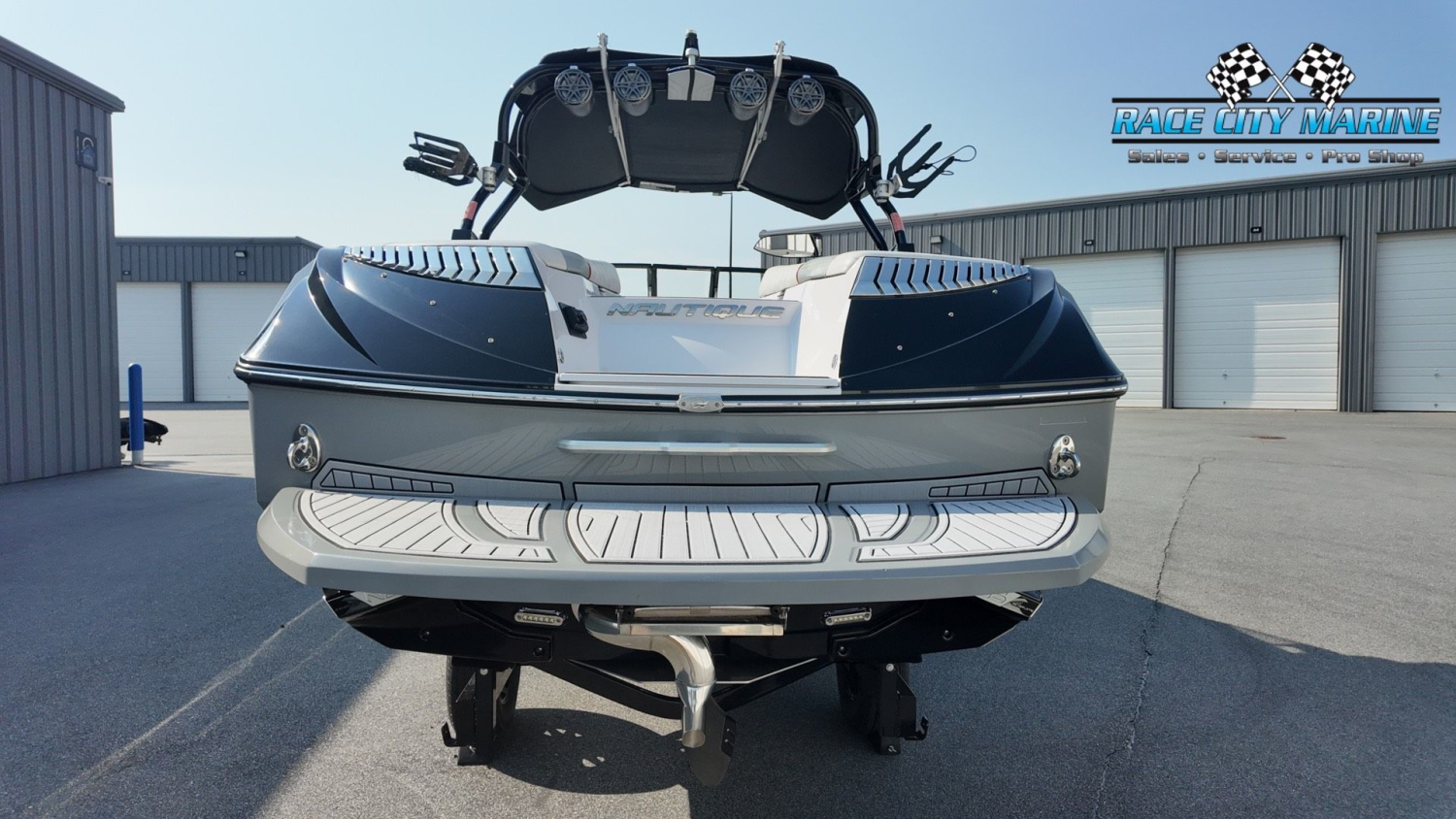 2013 Nautique G23