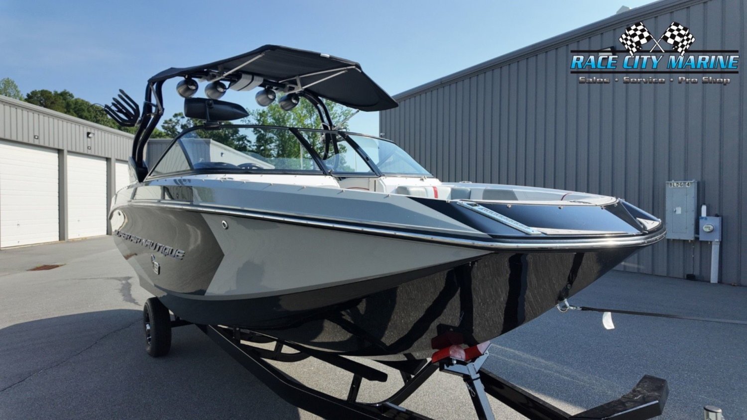 2013 Nautique G23