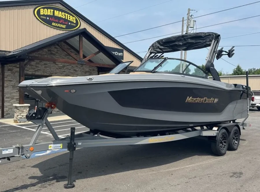 2027-mastercraft-xt24-142408-image3.webp