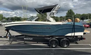 2027-mastercraft-xt22-142409-image0.webp